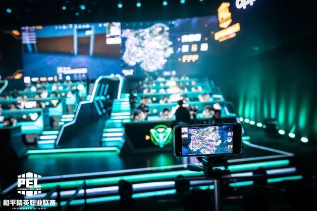 曾在选秀中 曾在选秀中